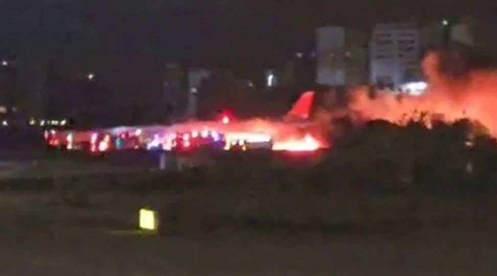 In Antalya, a plane was engulfed in flames!