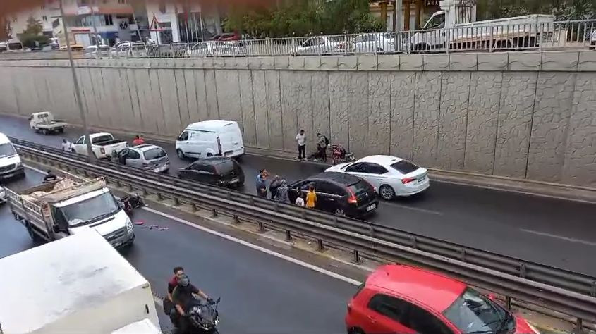 Chain accident in Alanya: Motorcycle flew into opposite lane