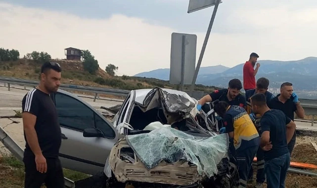 Accident in which the acting district director of youth and sports in Isparta and a dormitory worker were killed captured on camera