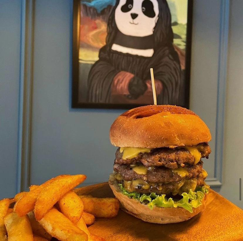 Pandastic Burger & Coffee