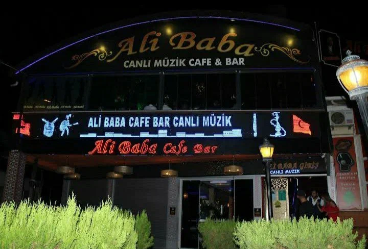 Alibaba Türkü Bar