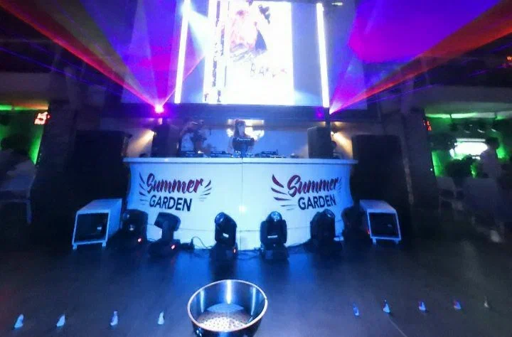 Club Summer Garden