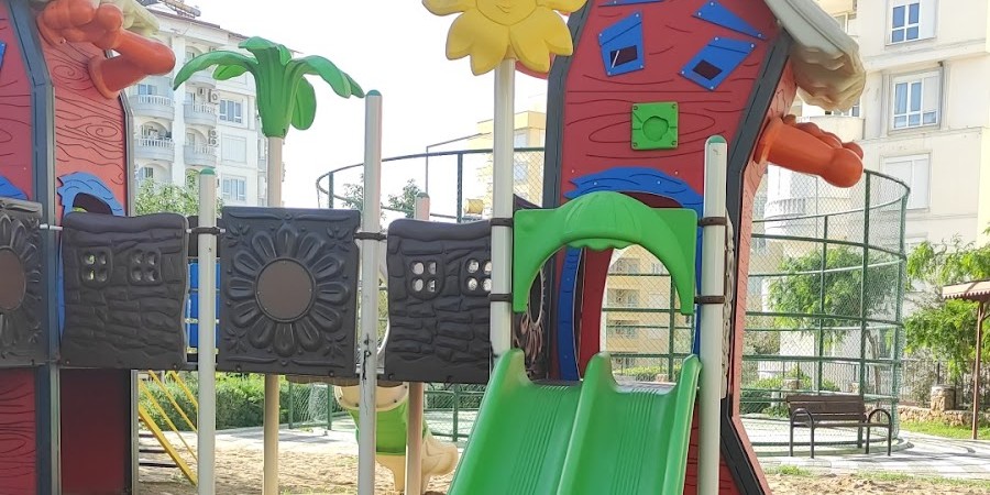 Playground Tosmur, Merkez Cami Cd