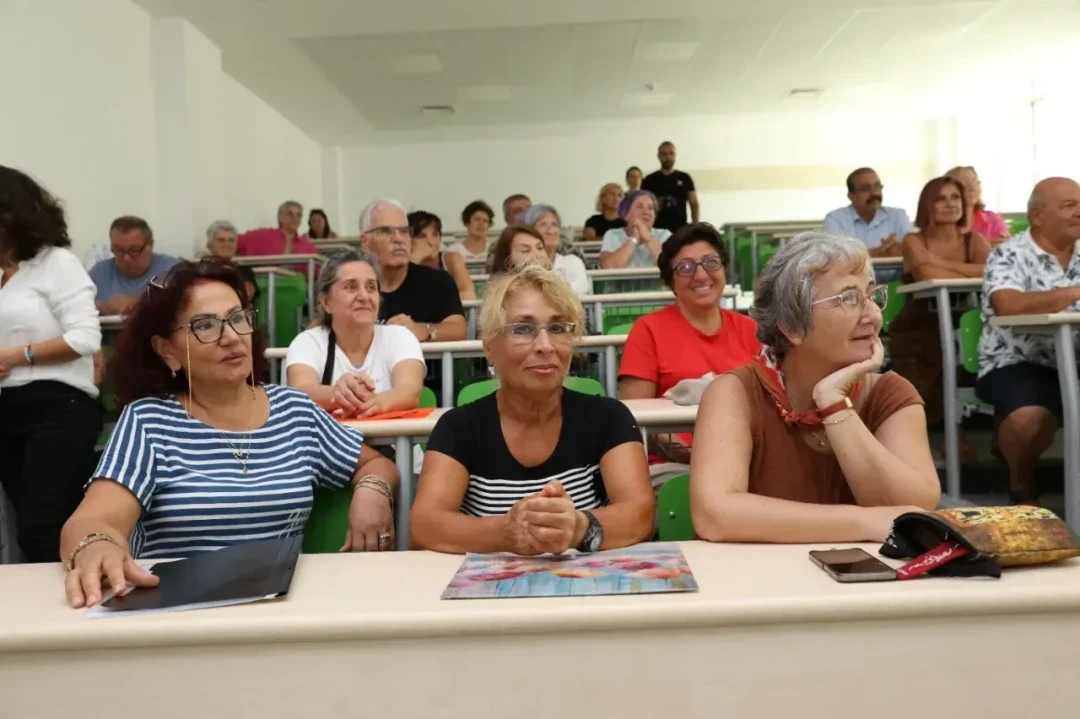ALKÜ 60+ tazelenme üniversitesi öğrencilerini bekliyor