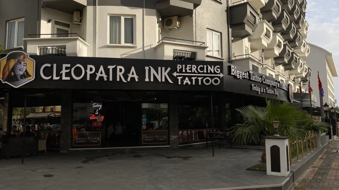 Cleopatra Ink Oba