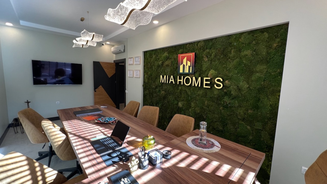 Mia Homes