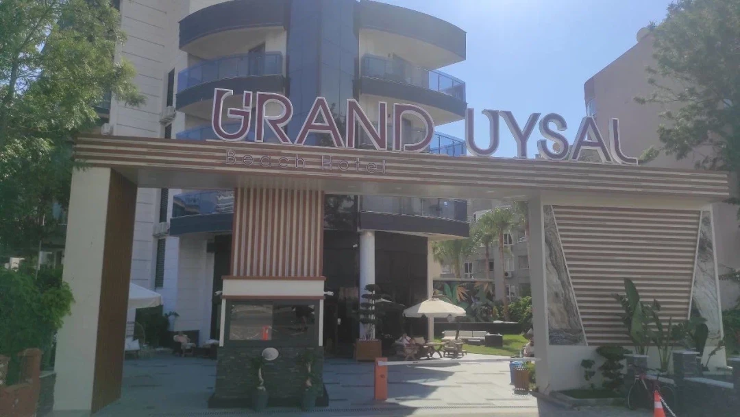 GRAND UYSAL BEACH & SPA HOTEL