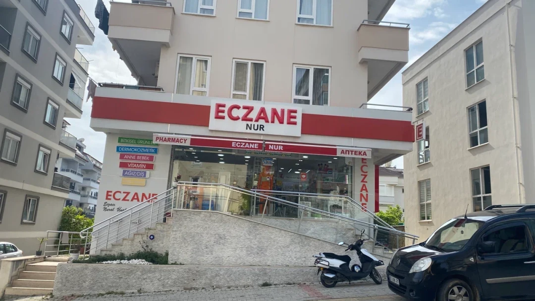 Nur Eczanesi